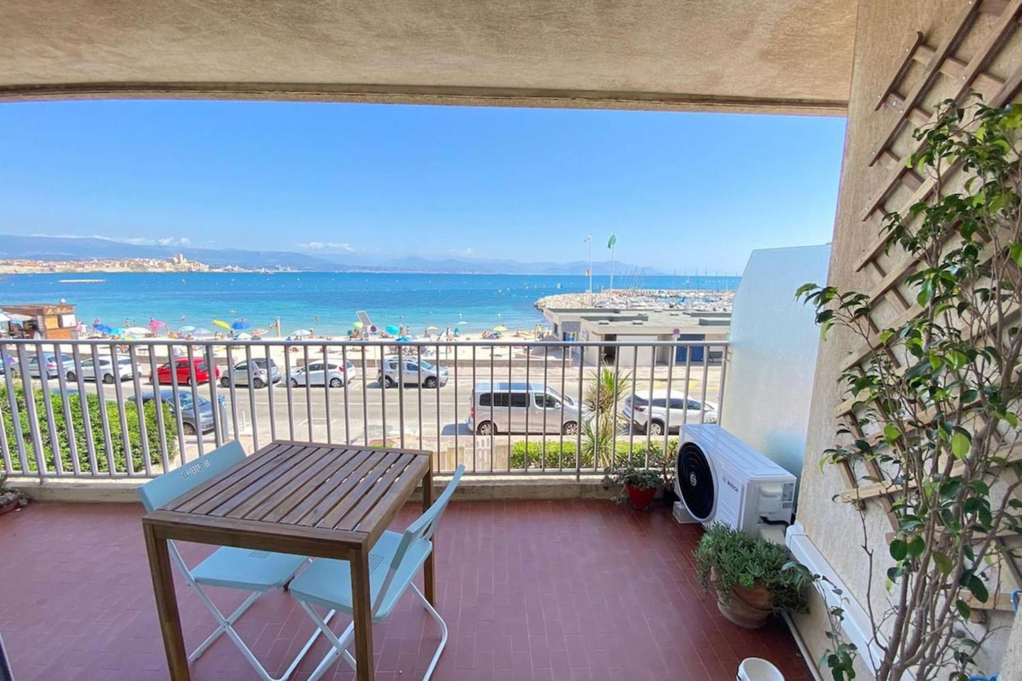 06At1 - Cosy Seaside Studio In An Ideal Location Antibes Exterior foto