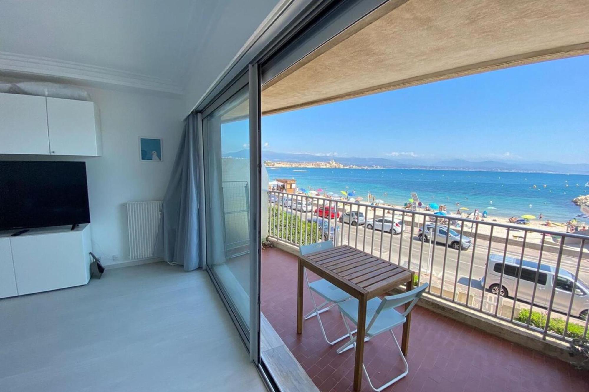 06At1 - Cosy Seaside Studio In An Ideal Location Antibes Exterior foto