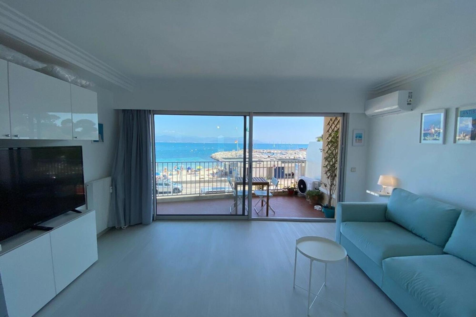 06At1 - Cosy Seaside Studio In An Ideal Location Antibes Exterior foto